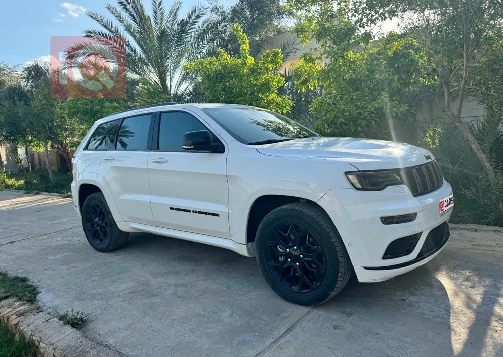 جيب جراند شيروكي